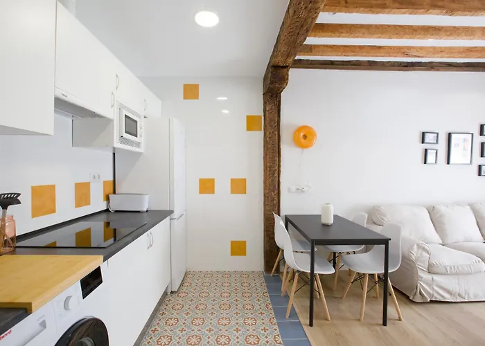 בית אירוח Alberto En Piso Compartido Bano Y Zonas Comunes Compartido בילבאו